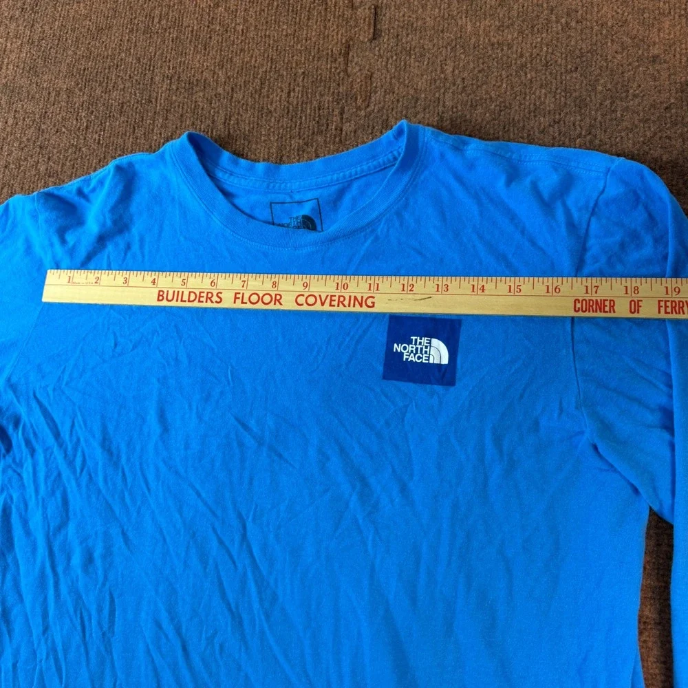 The North Face Mens Blue Box Logo Long Sleeve Graphic T-Shirt Size M
